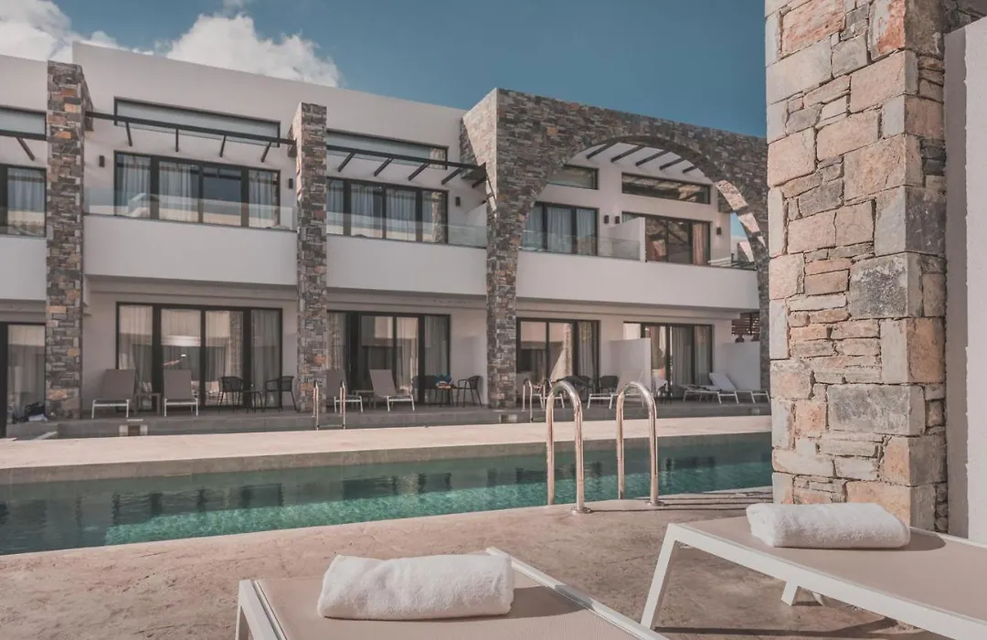 Cavo Di Suites-1