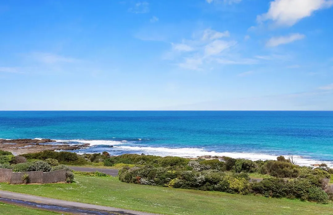 5 Whitecrest Great Ocean Road Resort - Ocean Views-1