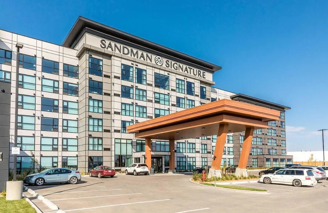 Sandman Signature Saskatoon South Hotel-1