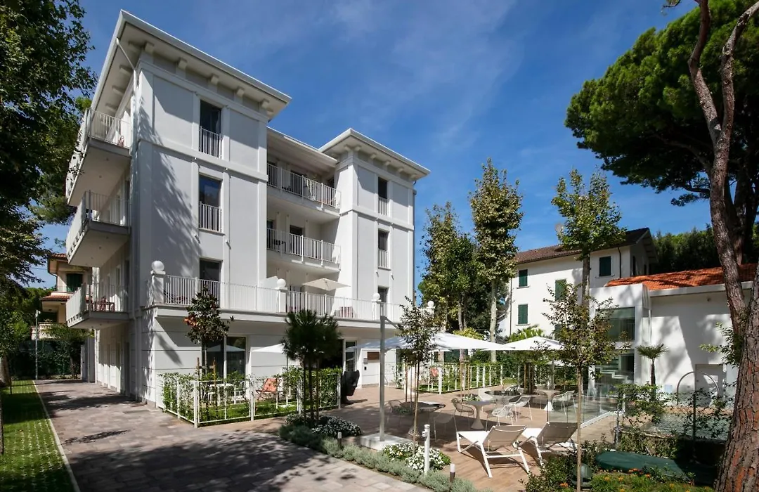 Elegance Riccione-1