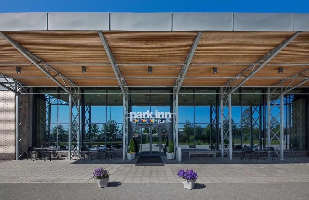 Park Inn By Radisson Oslo Airport Hotel West-1