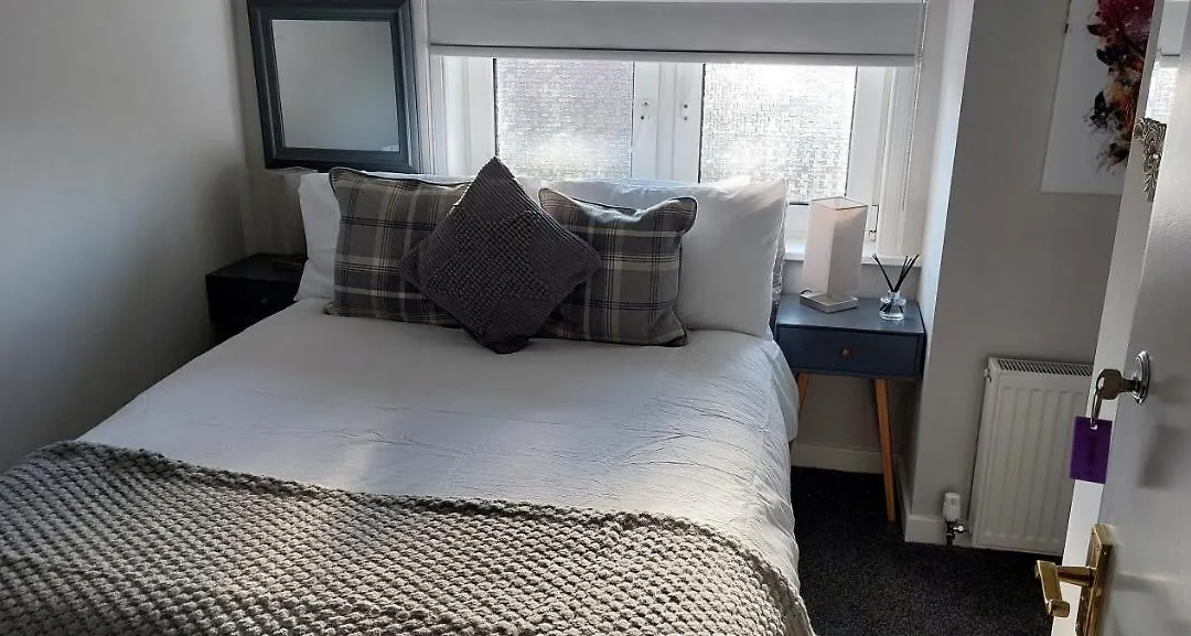 Riverbank Guesthouse Inverness-1