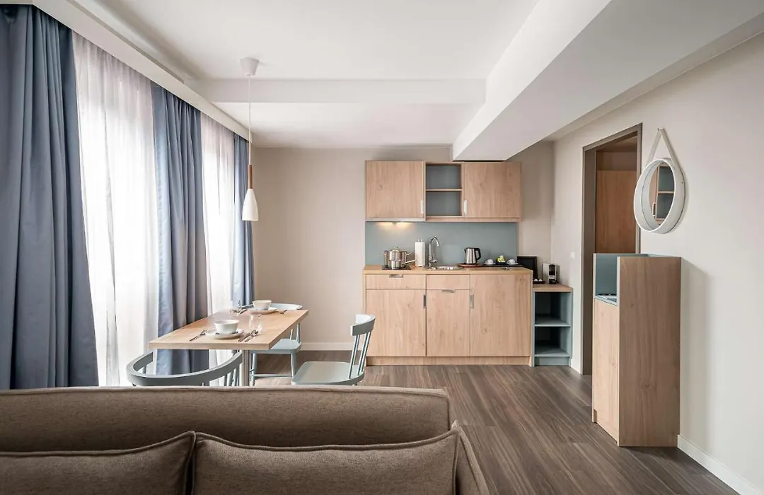 Elaya Hotel Oberhausen, Trademark By Wyndham-1