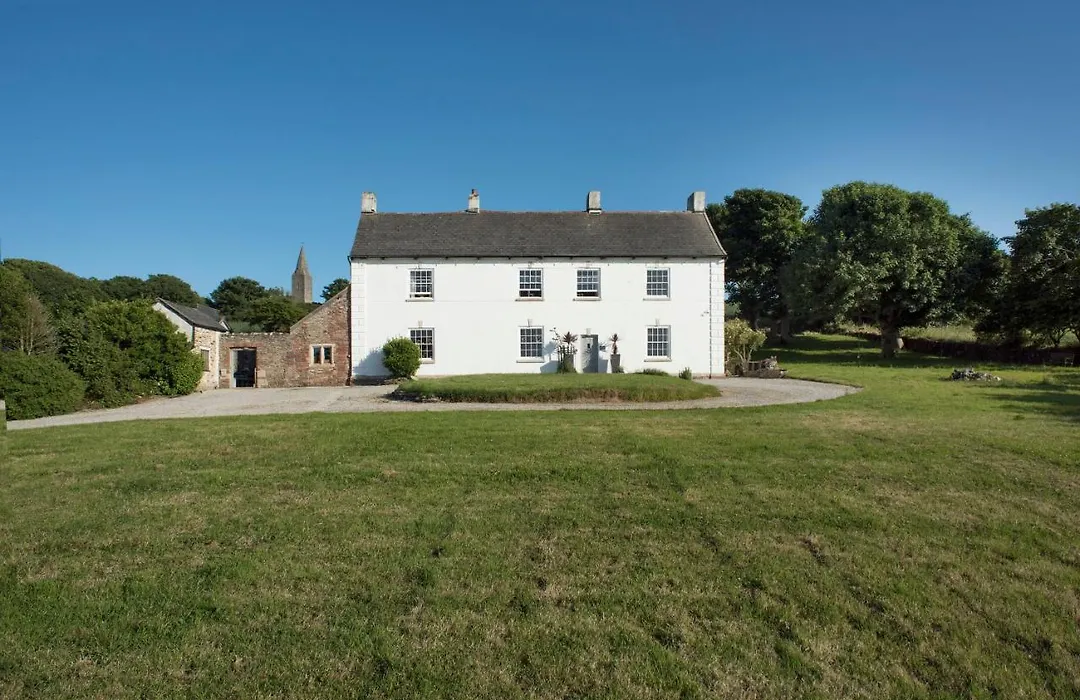 Rame Barton Guest House And Pottery-1