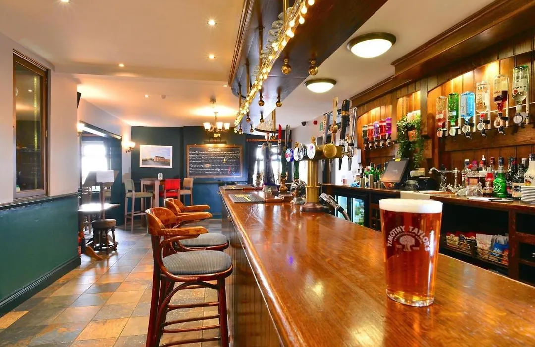 The Crossroads Inn-1