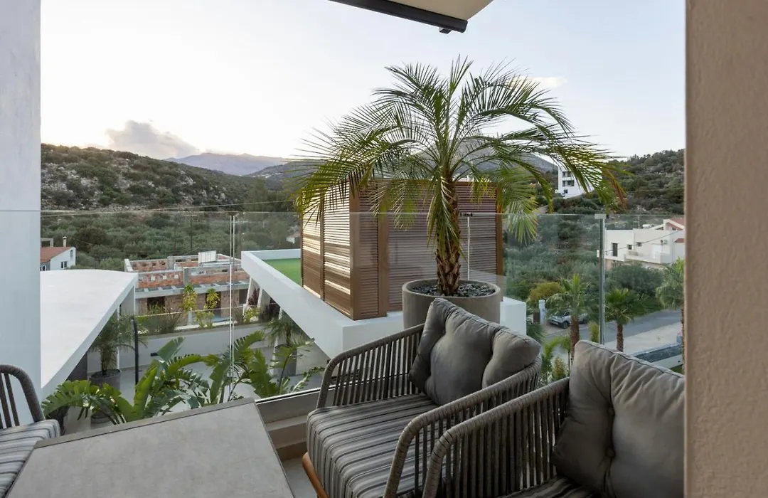 Lazar Lux Suites - Ammoudara-1