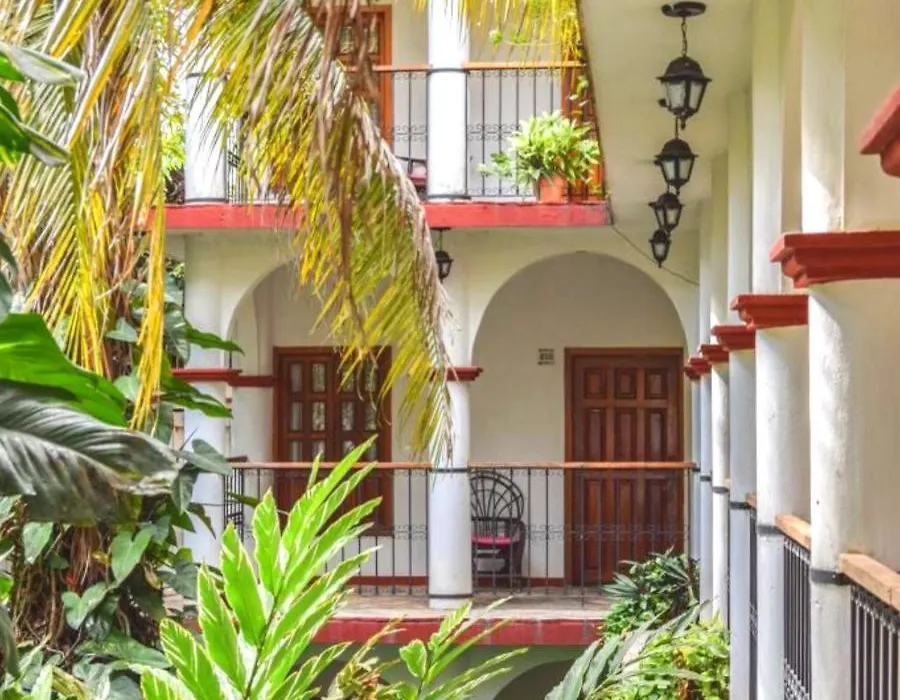Hotel La Ceiba-1