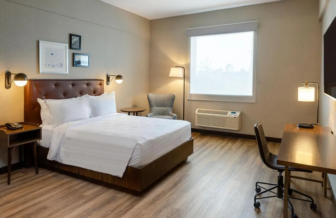 Four Points By Sheraton Monterrey Airport-1