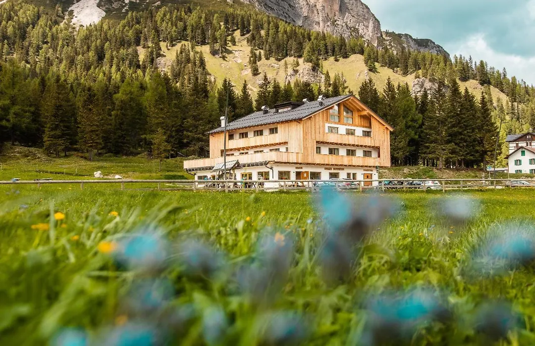 Chalet Alpenrose-1