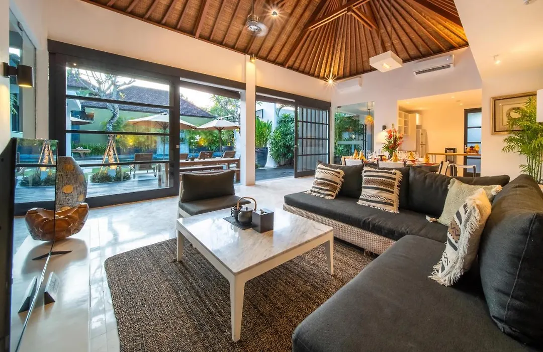 Lotus Luxury Villa Seminyak-1