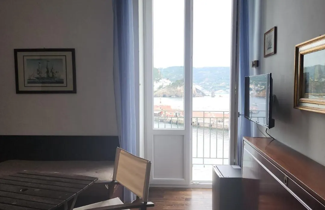 Al Mari Suites-1