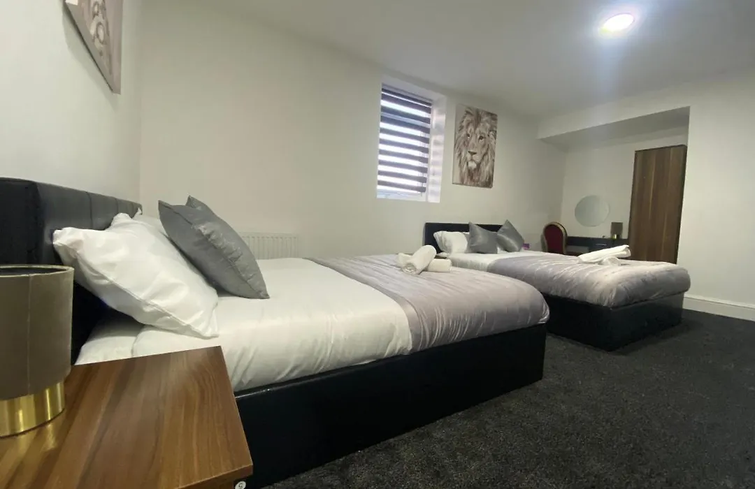 Best Choice - Hotel Royal-1