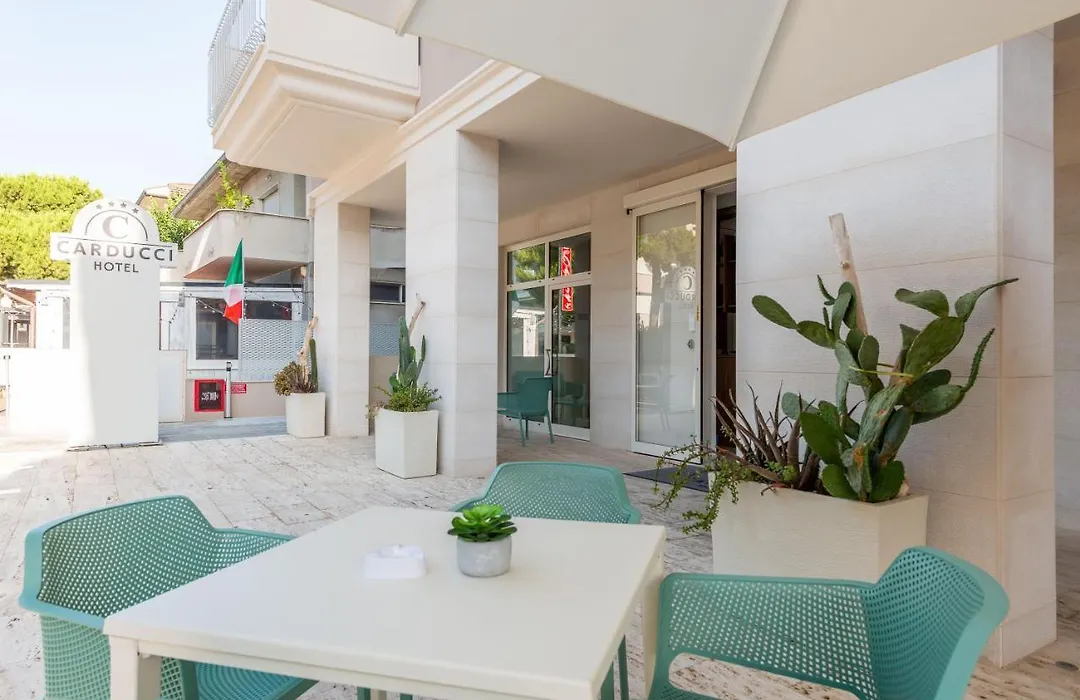 Hotel Carducci-1
