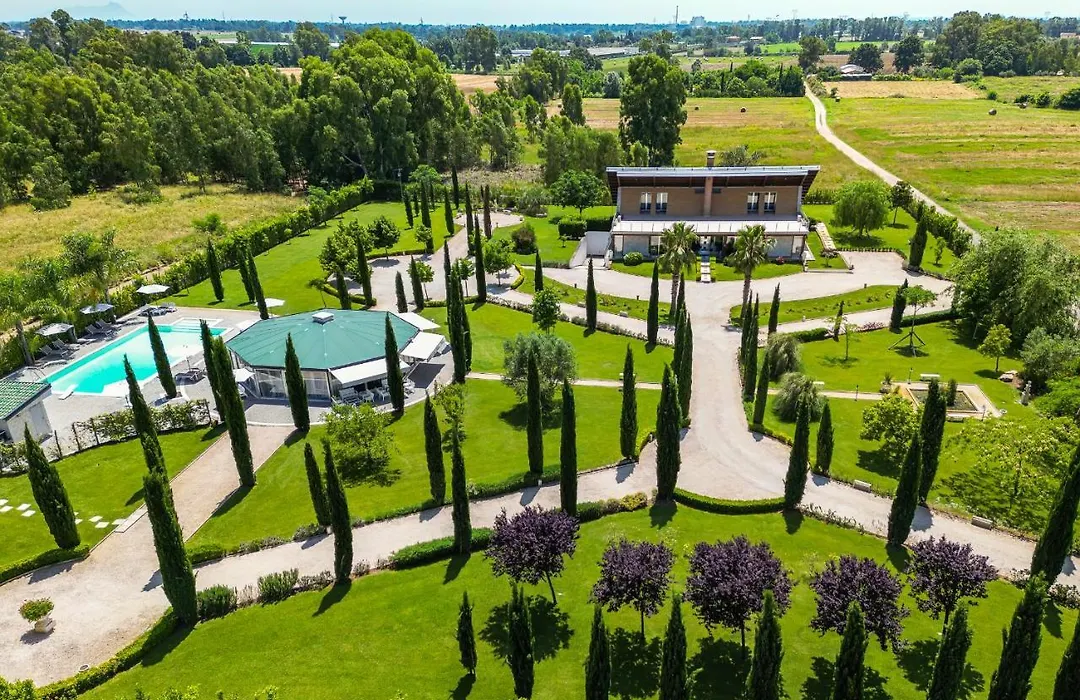 Casale Delle Ronde B&B-1
