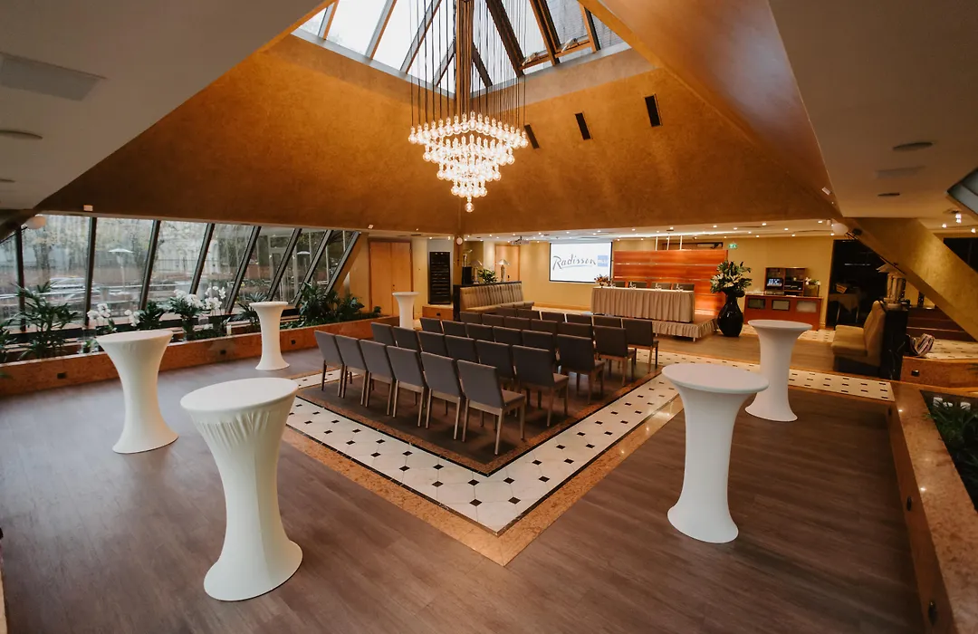 Radisson Blu Ridzene Hotel, Riga-1