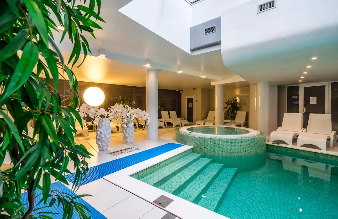 Wellton Centrum Hotel&SPA-1