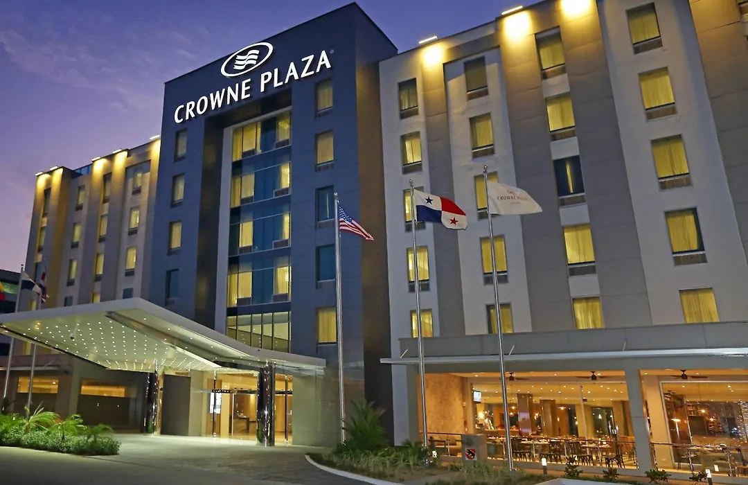 Crowne Plaza Airport By Ihg-1