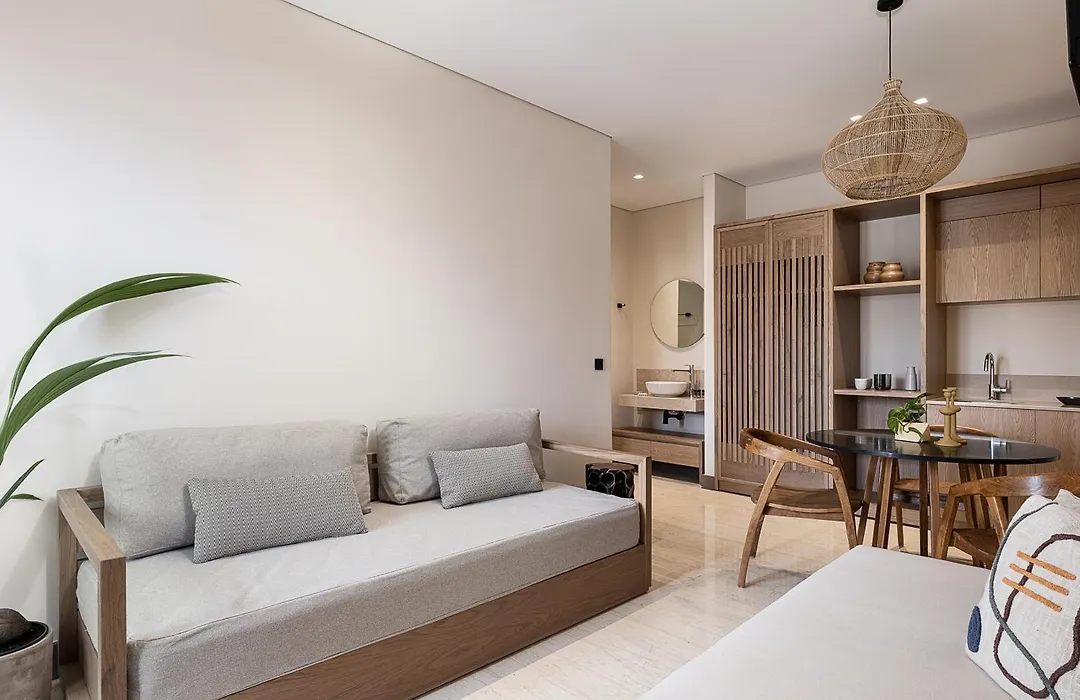 Esperides Beach Hotel Apartments-1