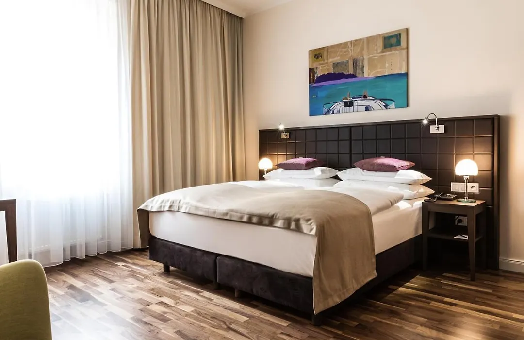 Hotel Sandwirth-1