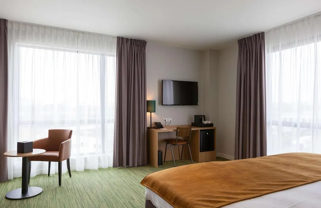 Best Western Plus Hotel Amstelveen-1