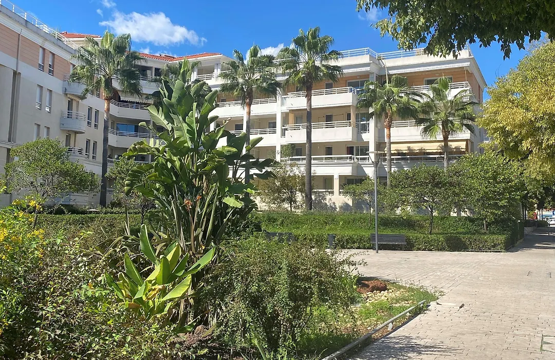 Hotel Indigo Cagnes-Sur-Mer By Ihg-1