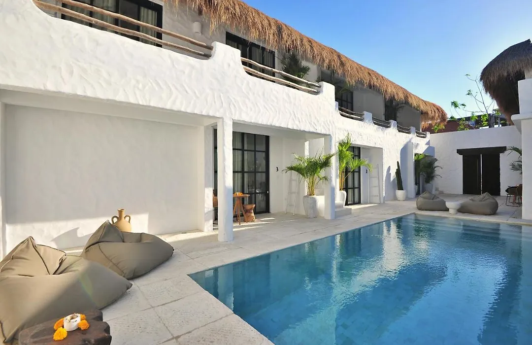 Amara Uluwatu-1