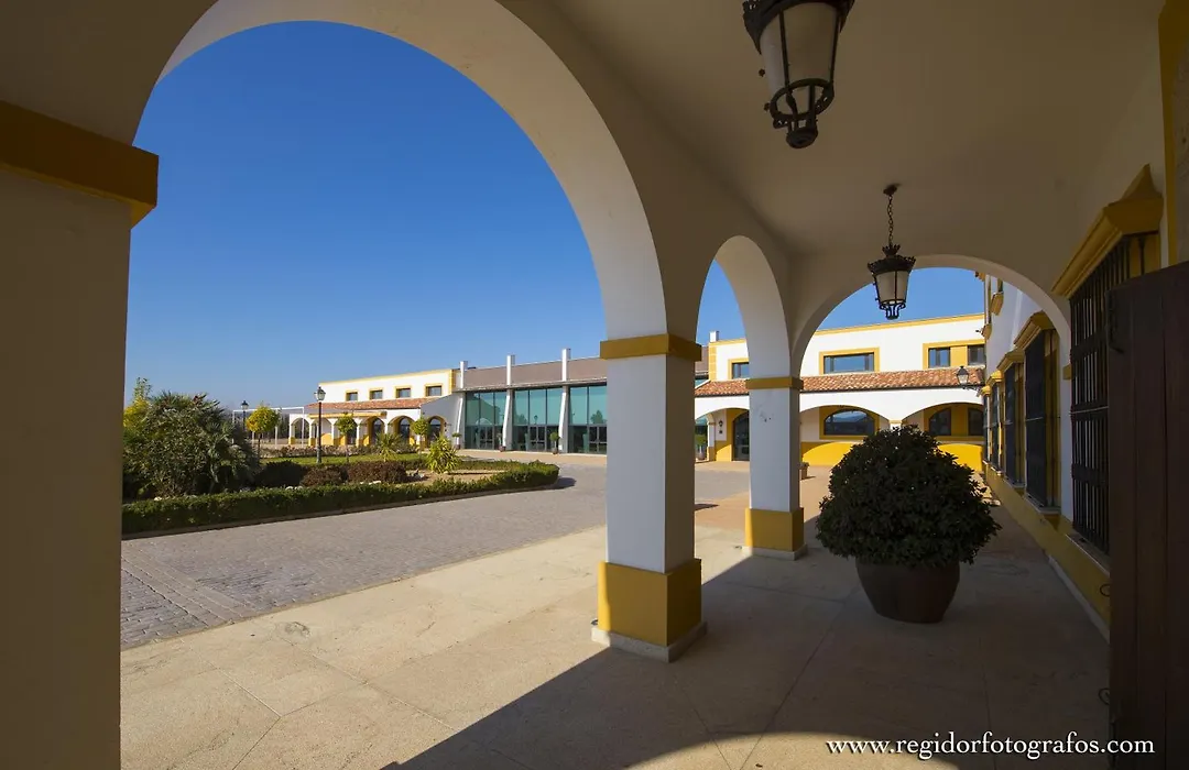 Hospedium Hotel Cortijo Santa Cruz-1