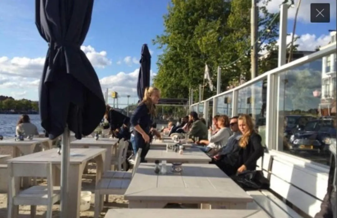 Tiny Houseboat B&B On The Amstel River-1