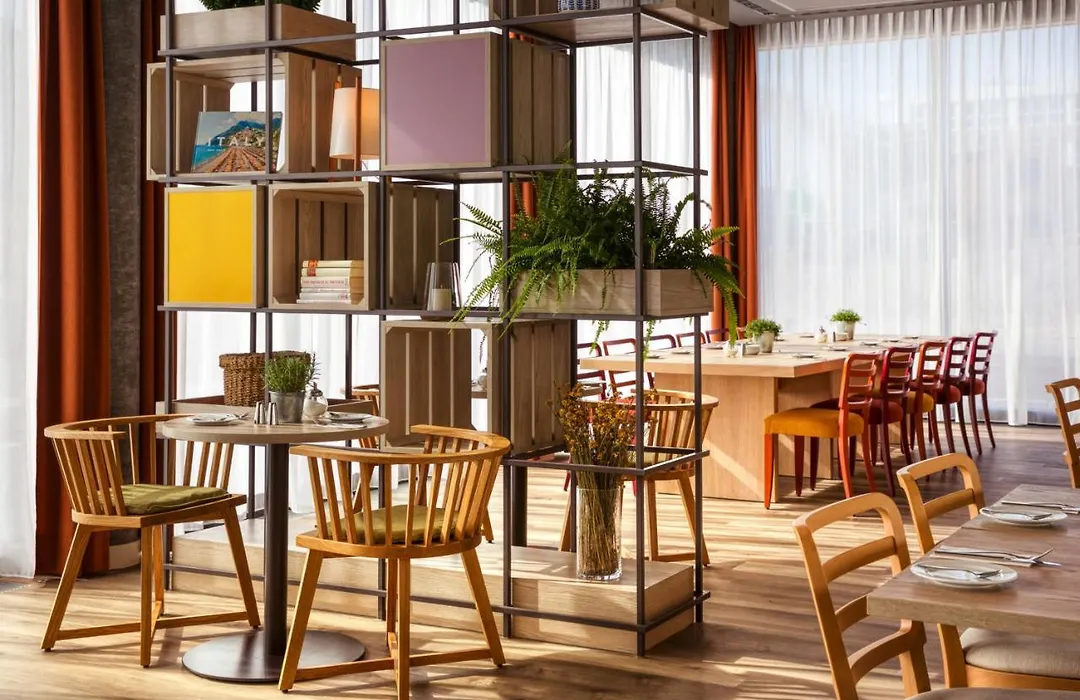 Intercityhotel Geneva-1