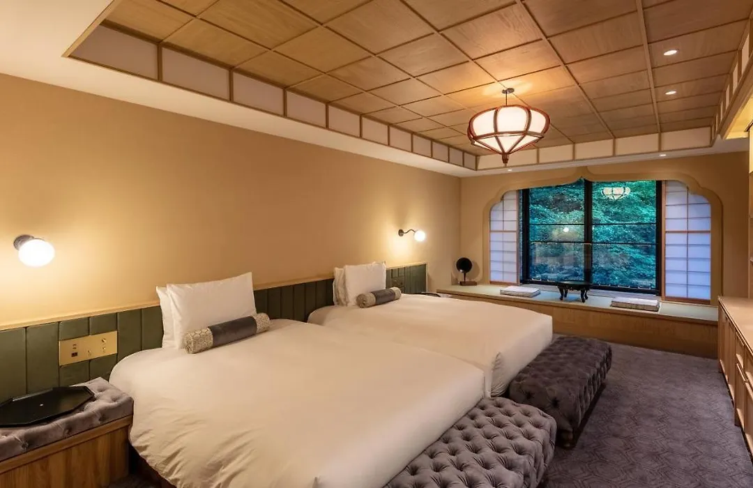 Fufu Nikko-1