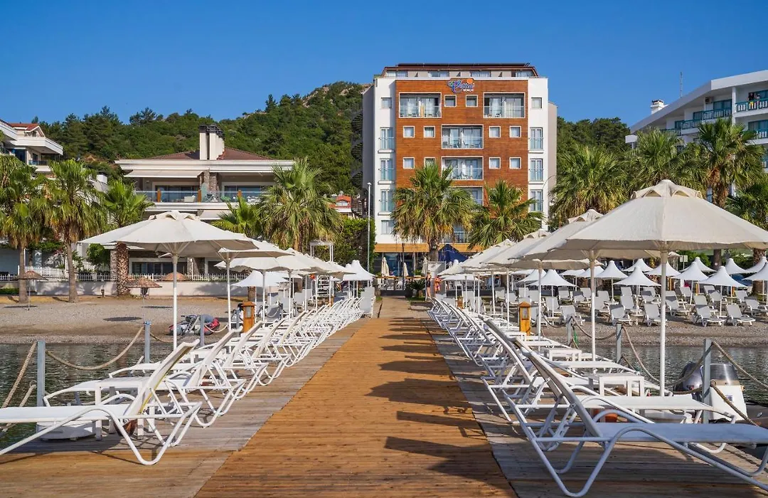 Cettia Beach Resort-1
