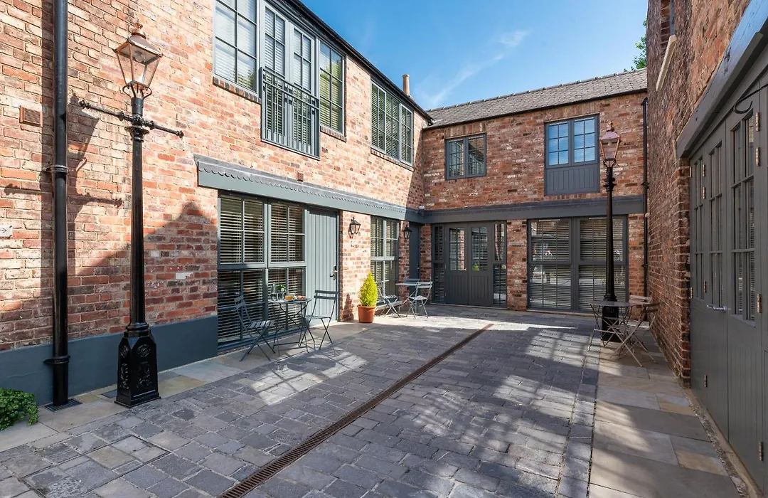 The Lawrance Luxury Aparthotel - York-1