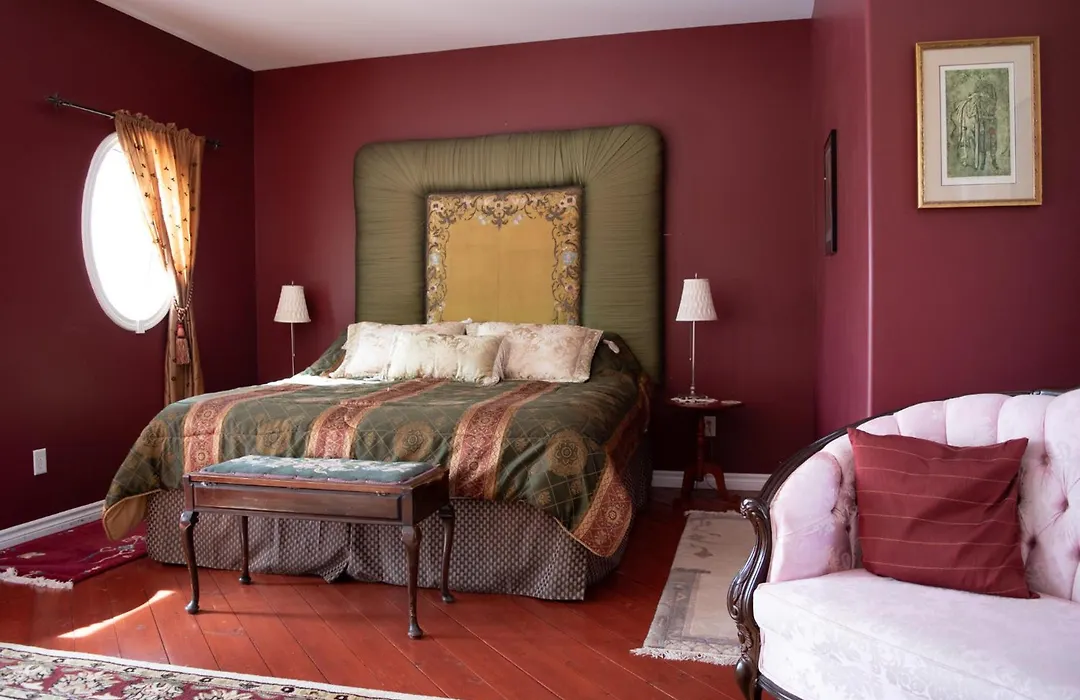 Rumi Guest House On The Cabot Trail-1