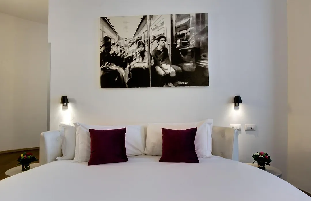 Piazza Farnese Luxury Suites-1
