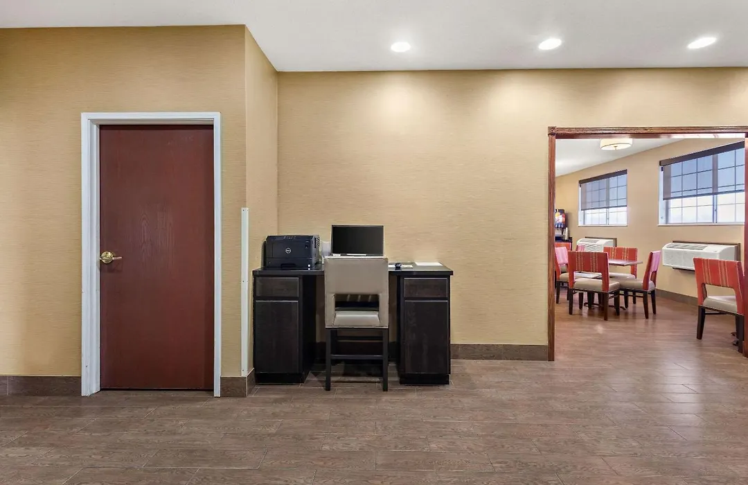 Comfort Inn Near Ouabache State Park-1