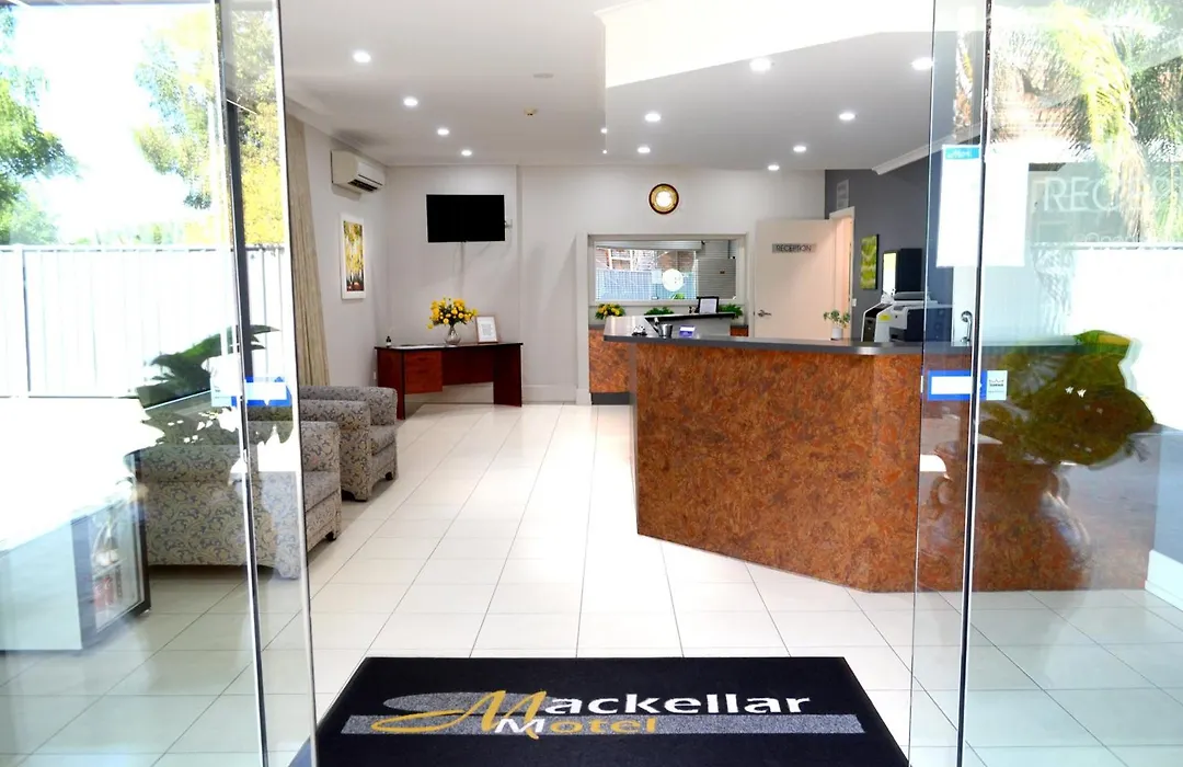 Mackellar Motel-1