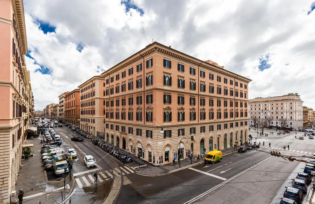 Cavour Lr Collection-1