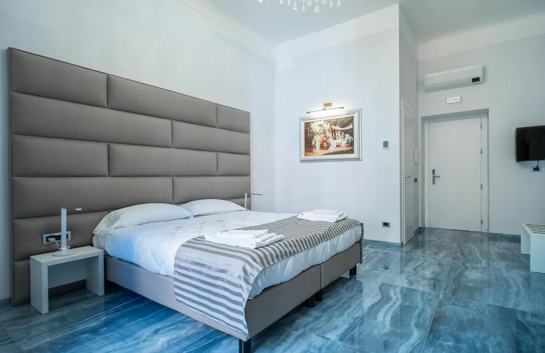 Correnti Boutique Luxury Rooms-1