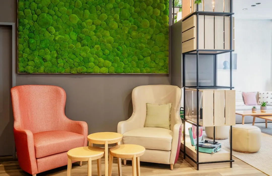 Intercityhotel Wien-1