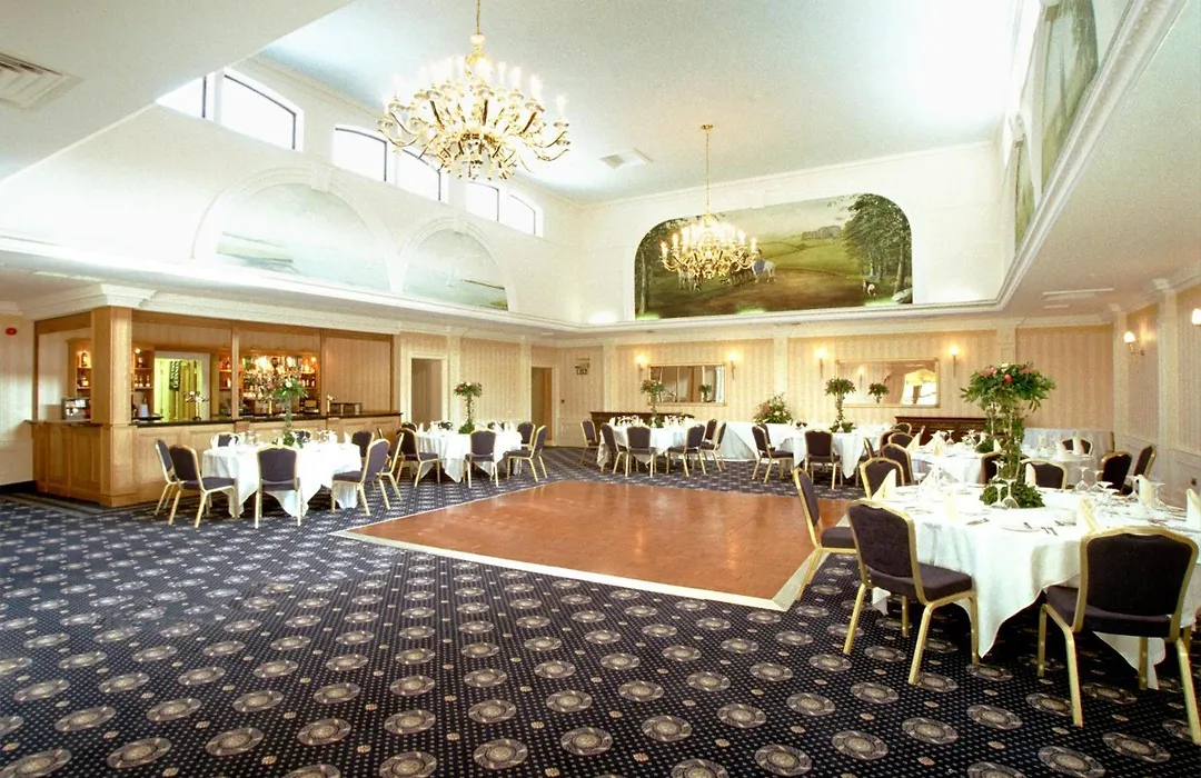 Tre-Ysgawen Hall & Spa-1