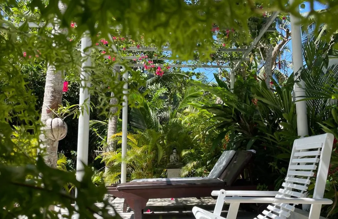Plantation House-1