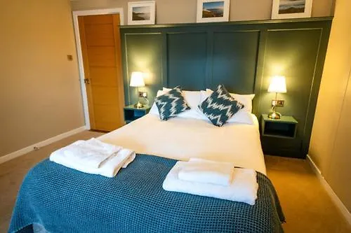 Summerfield Lodge B&B-1
