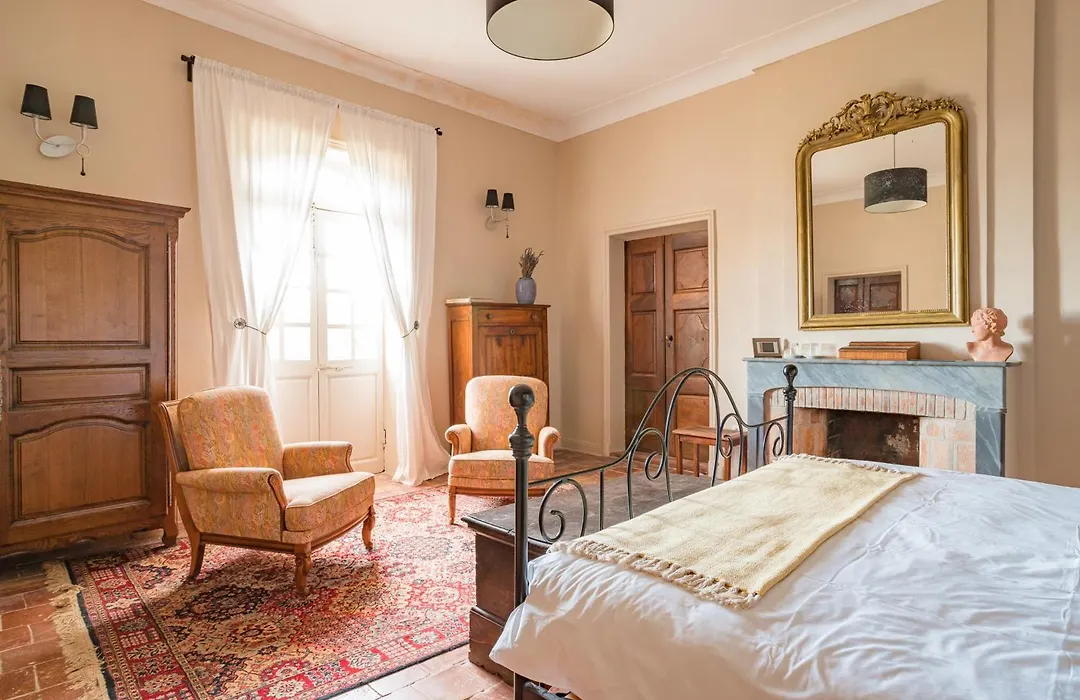 Château MontPlaisir charming b&b in Provence-1