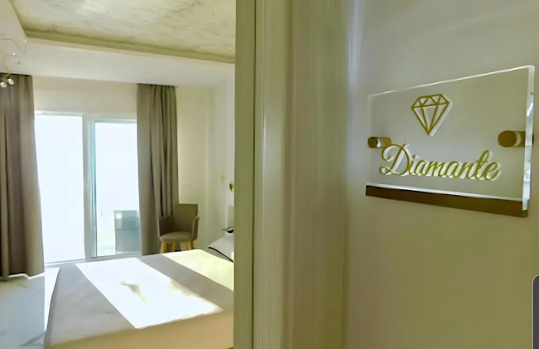 Suite Èlite Rooms-1