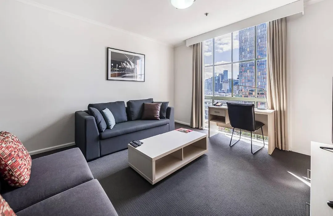 Oaks Sydney Goldsbrough Suites-1