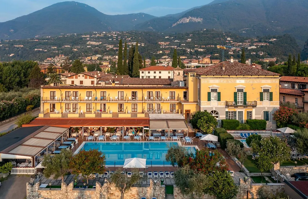 Hotel Antico Monastero-1