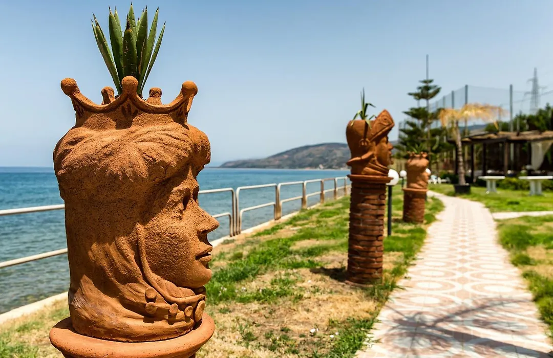 Hotel La Playa Blanca-1