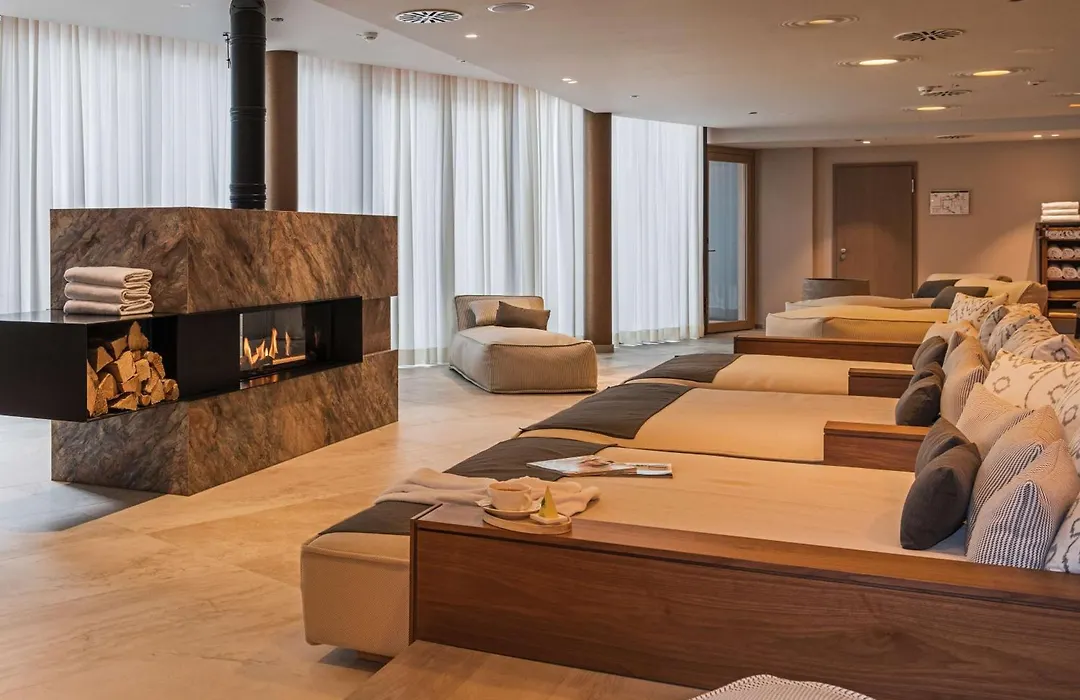 Infinity Hotel & Conference Resort Munich-1