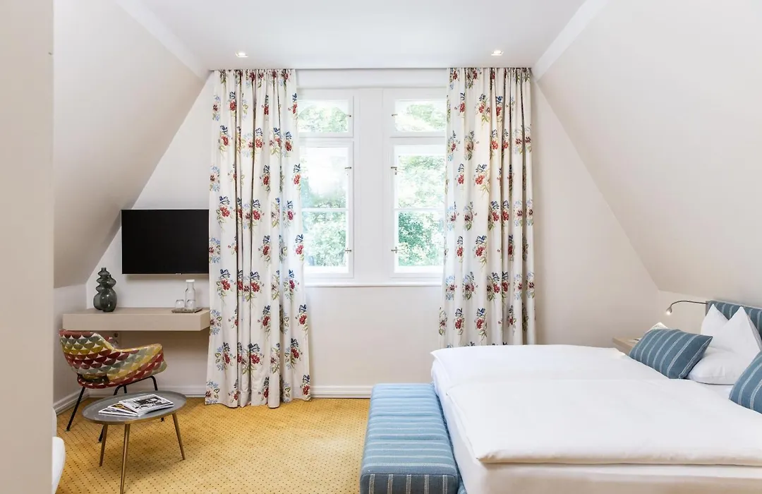 Dermuth Hotels – Parkvilla Wörth-1