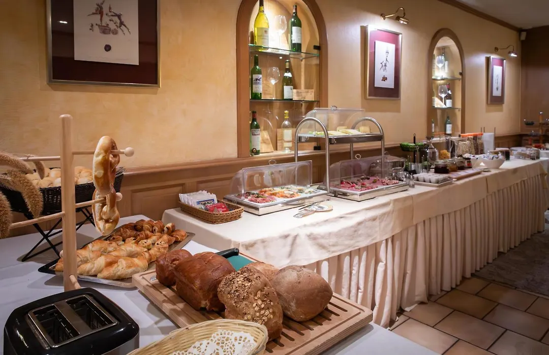 Domaine De La Foret-1